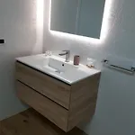 Nova 게스트하우스 4*