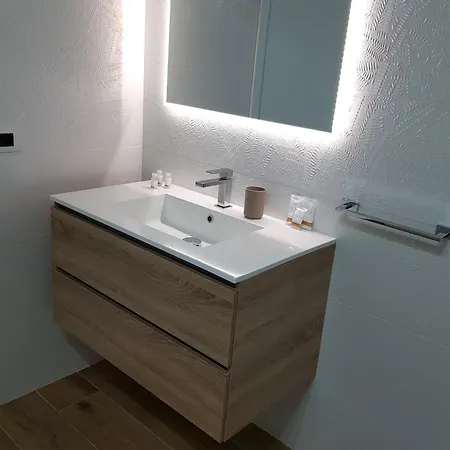 Nova Guest house *